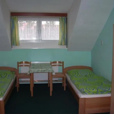 Ligotka * Komorní Lhotka